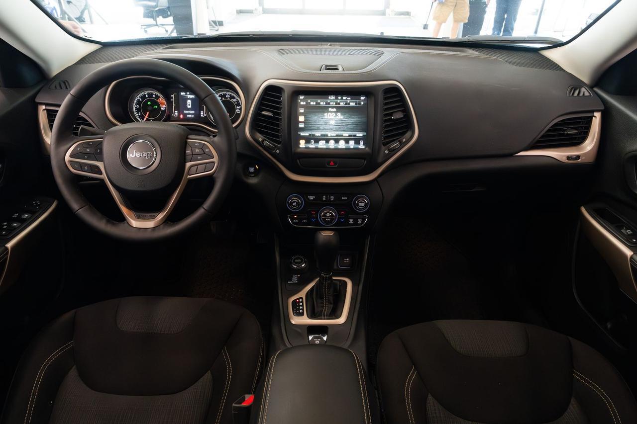 2017 Jeep Cherokee Latitude Gladstone OR