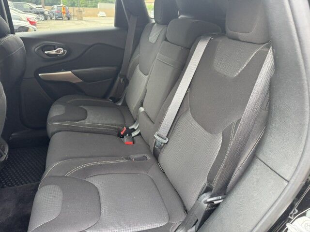 2017 Jeep Cherokee Latitude North Versailles PA