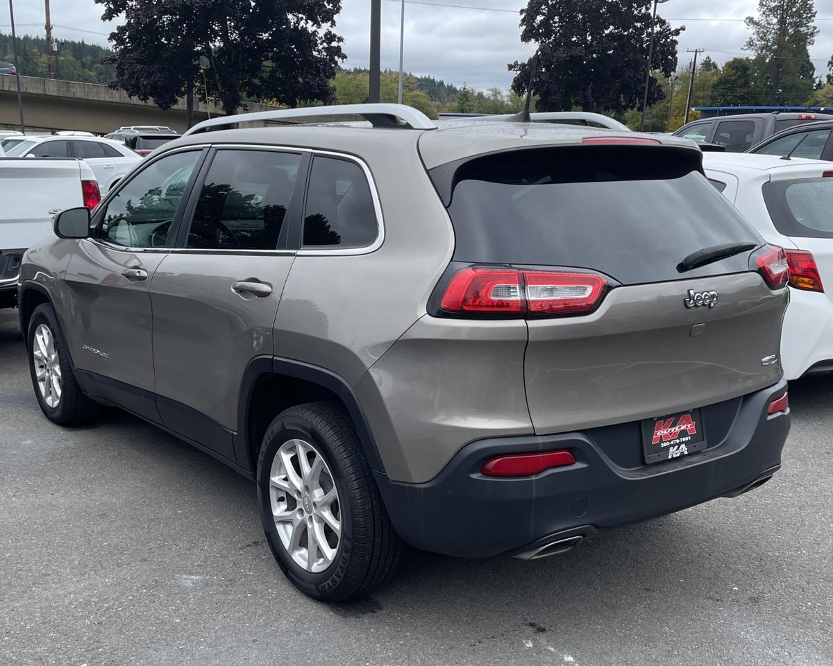 2017 Jeep Cherokee Latitude Sport Utility 4D Port Orchard WA
