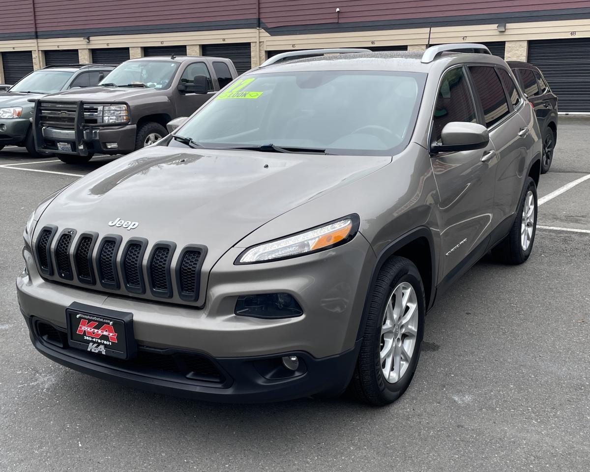 2017 Jeep Cherokee Latitude Sport Utility 4D Port Orchard WA