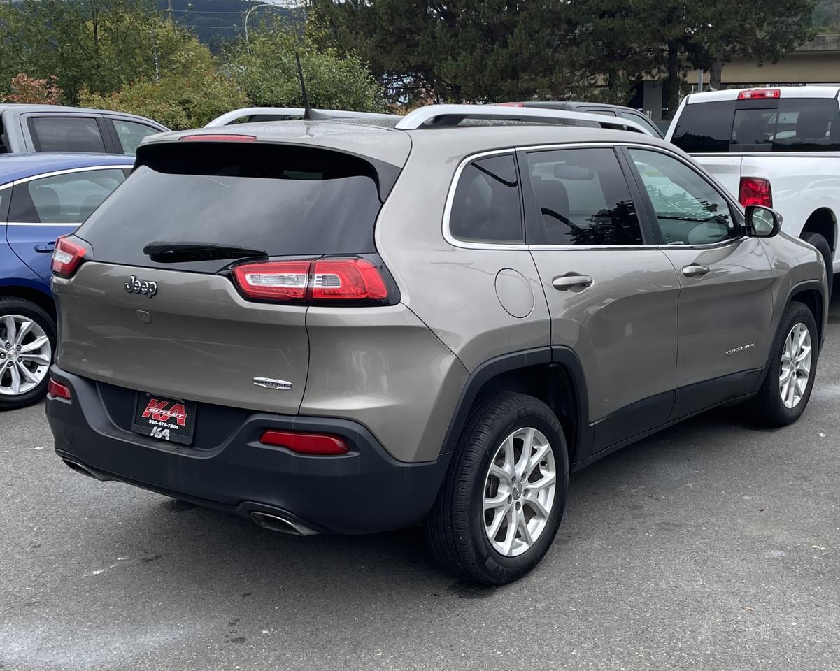 2017 Jeep Cherokee Latitude Sport Utility 4D Port Orchard WA