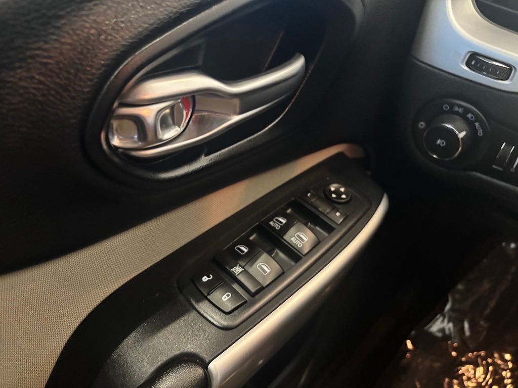 2017 Jeep Cherokee Latitude Tucson AZ