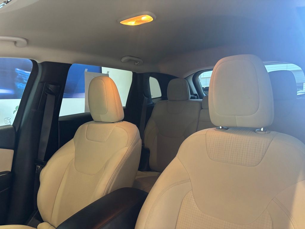 2017 Jeep Cherokee Latitude Tucson AZ