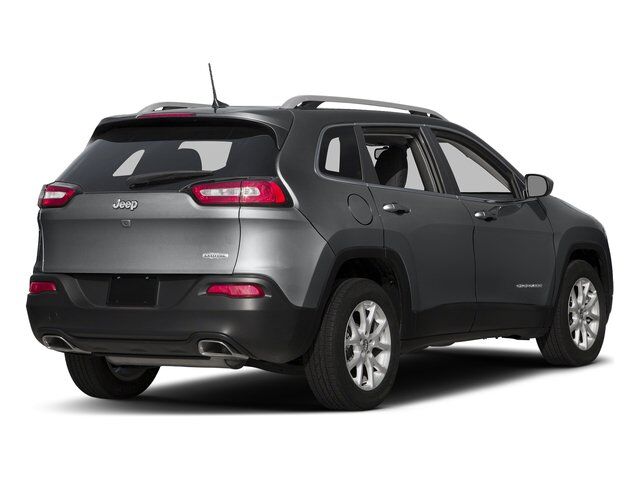 2017 Jeep Cherokee Latitude Winder GA