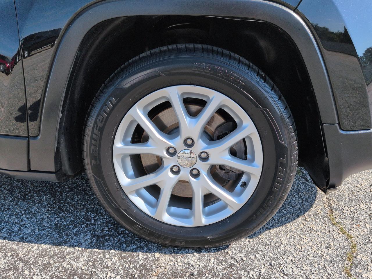 2017 Jeep Cherokee Latitude Winder GA