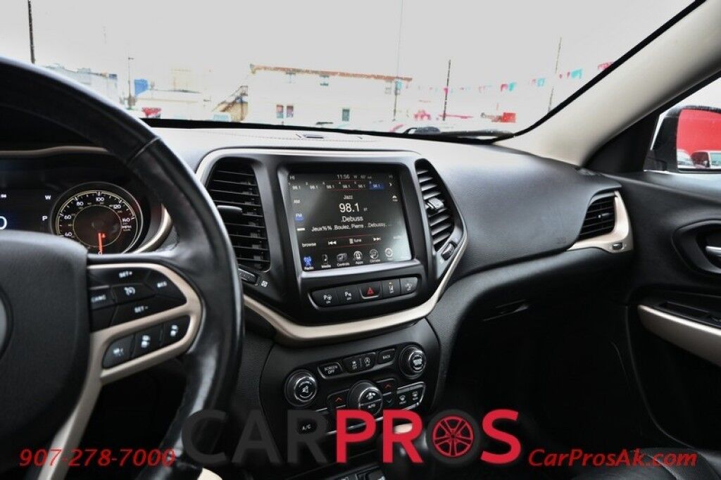 2017 Jeep Cherokee Limited - 4X4 - Safety Tec &Technology Pkg - Adaptive Cruise Control - Heated & Cooled Leather Seats - Heated Steering Wheel - Remote Start - Sunroof - Navigation - Power Liftgate - Tow Pkg Anchorage AK