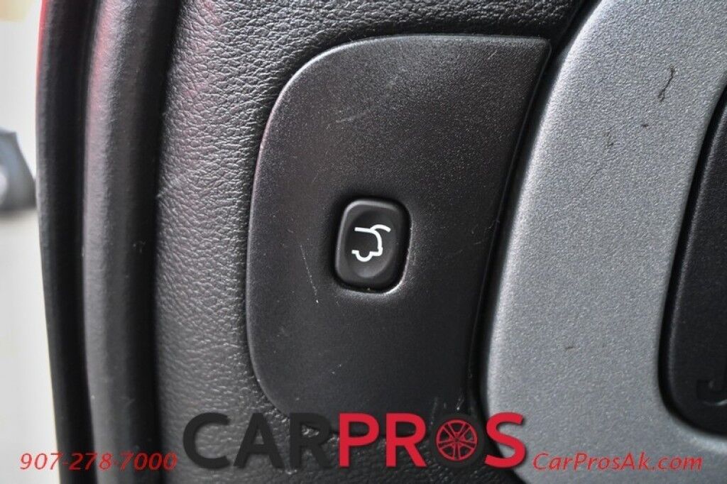 2017 Jeep Cherokee Limited - 4X4 - Safety Tec &Technology Pkg - Adaptive Cruise Control - Heated & Cooled Leather Seats - Heated Steering Wheel - Remote Start - Sunroof - Navigation - Power Liftgate - Tow Pkg Anchorage AK