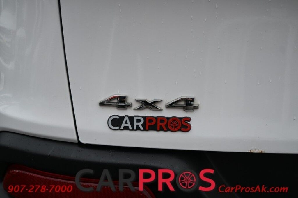 2017 Jeep Cherokee Limited - 4X4 - Safety Tec &Technology Pkg - Adaptive Cruise Control - Heated & Cooled Leather Seats - Heated Steering Wheel - Remote Start - Sunroof - Navigation - Power Liftgate - Tow Pkg Anchorage AK