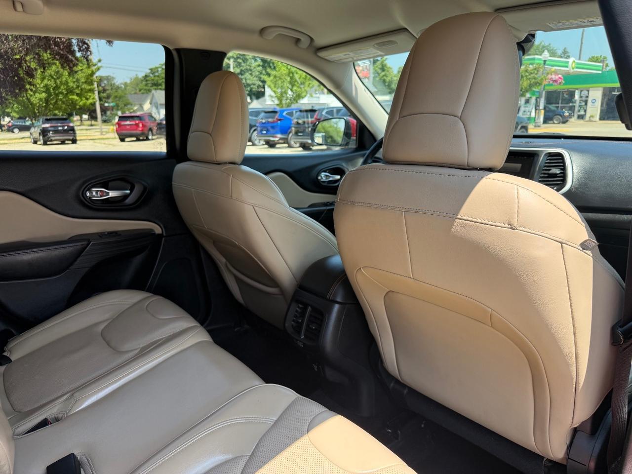 2017 Jeep Cherokee Limited 4x4 Middleville MI