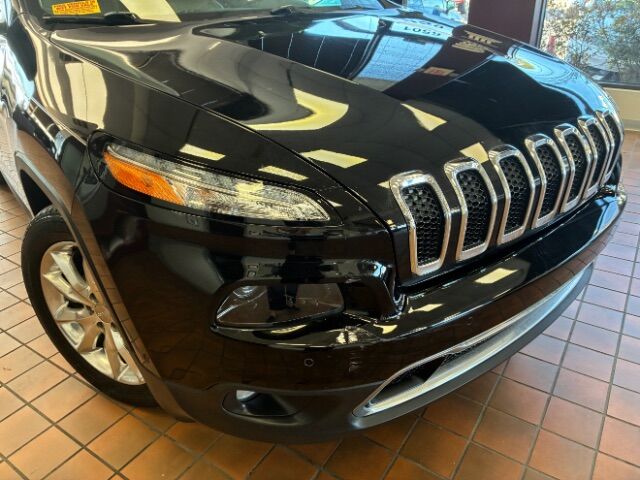 2017 Jeep Cherokee Limited FWD