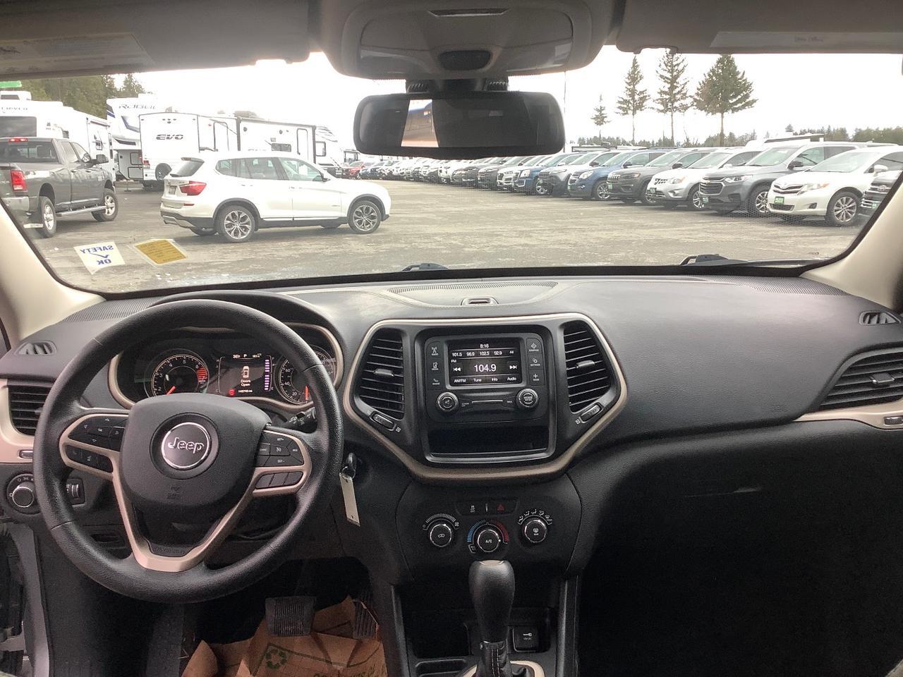 2017 Jeep Cherokee Sport FWD Hayden ID