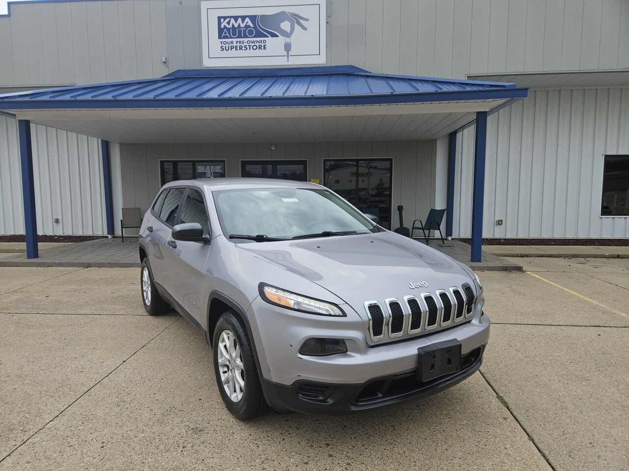 2017 Jeep Cherokee Sport