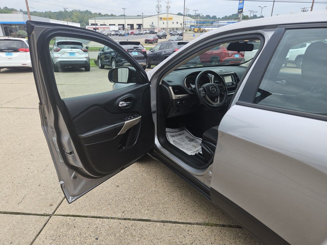 2017 Jeep Cherokee Sport Marietta OH