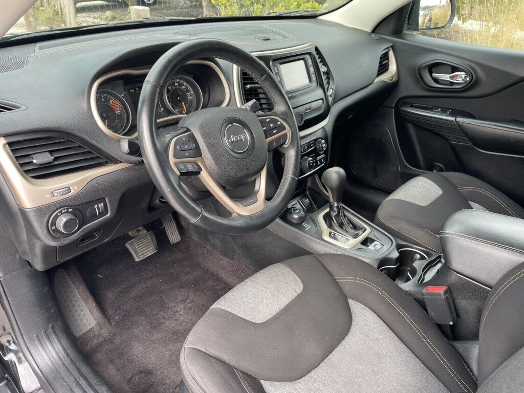 2017 Jeep Cherokee Sport Sarasota FL