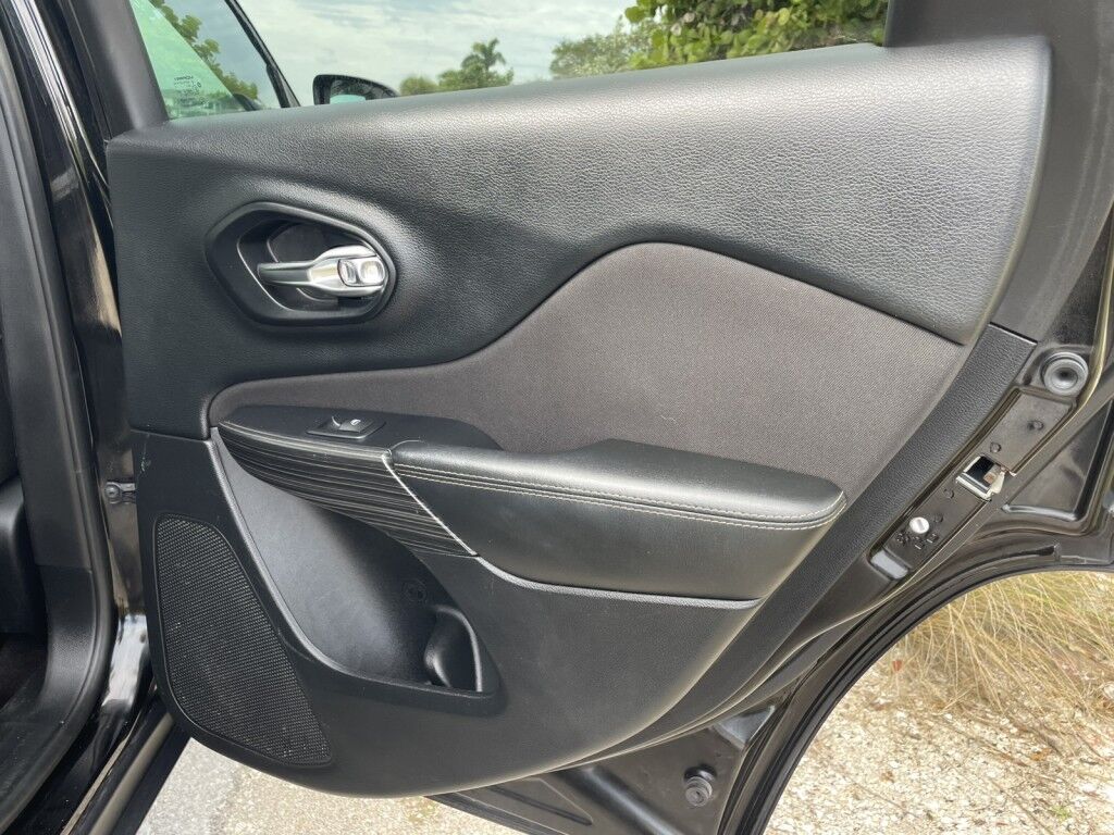 2017 Jeep Cherokee Sport Sarasota FL