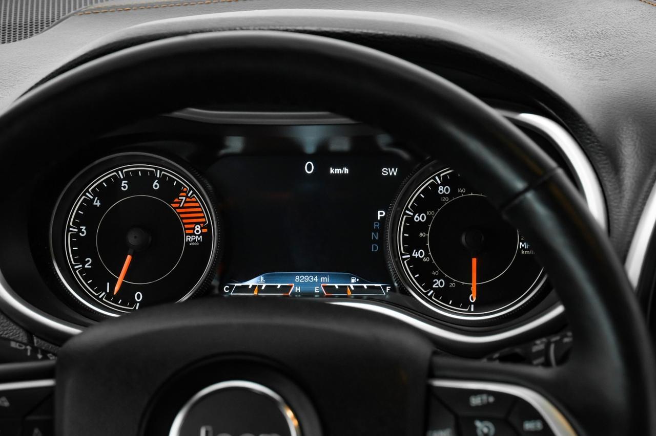 2017 Jeep Cherokee TRAILHAWK 4WD NAVIGATION HEATED SEATS REAR CAMERA BLUETOOTH CRUISE ALLOY WHEELS Carrollton TX