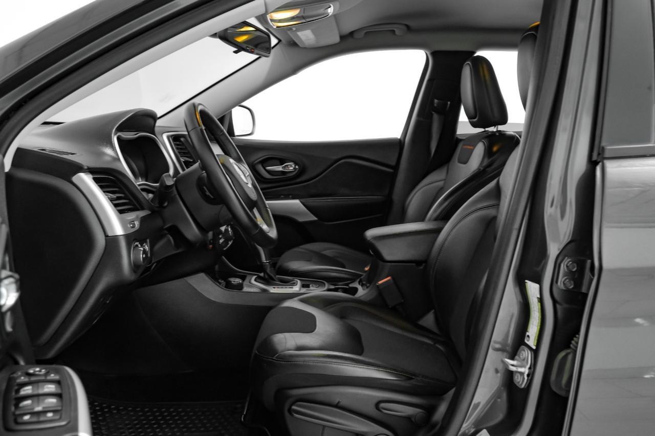 2017 Jeep Cherokee TRAILHAWK 4WD NAVIGATION HEATED SEATS REAR CAMERA BLUETOOTH CRUISE ALLOY WHEELS Carrollton TX