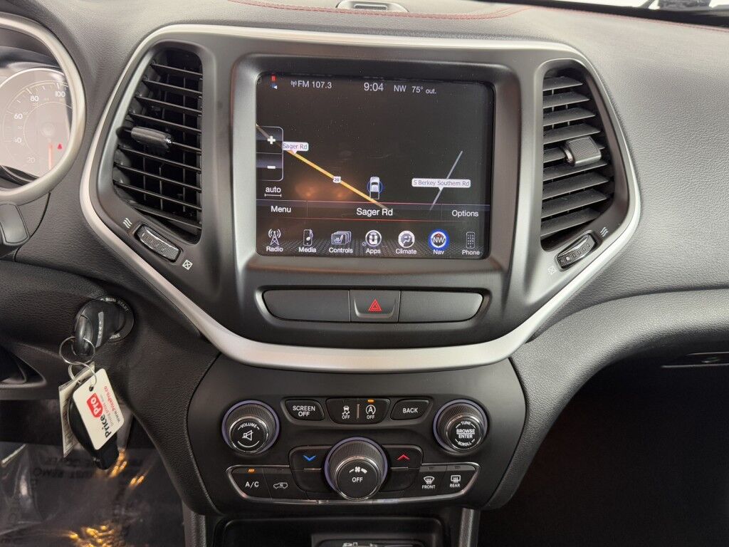 2017 Jeep Cherokee Trailhawk 4x4 V6 w/Cold Weather/Uconnect 8.4 Maumee OH