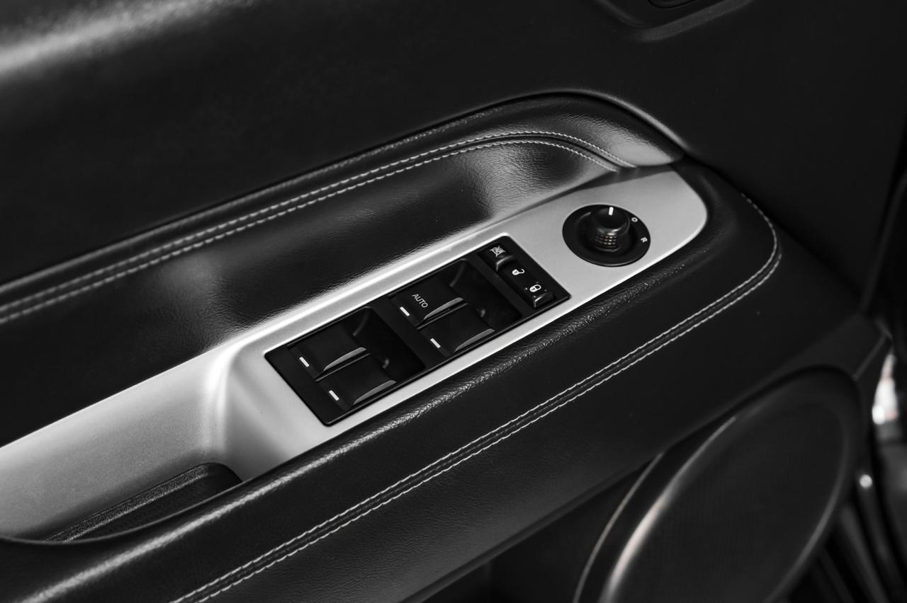 2017 Jeep Compass 4WD HIGH ALTITUDE SUNROOF LEATHER HEATED SEATS BLUETOOTH POWER D Carrollton TX