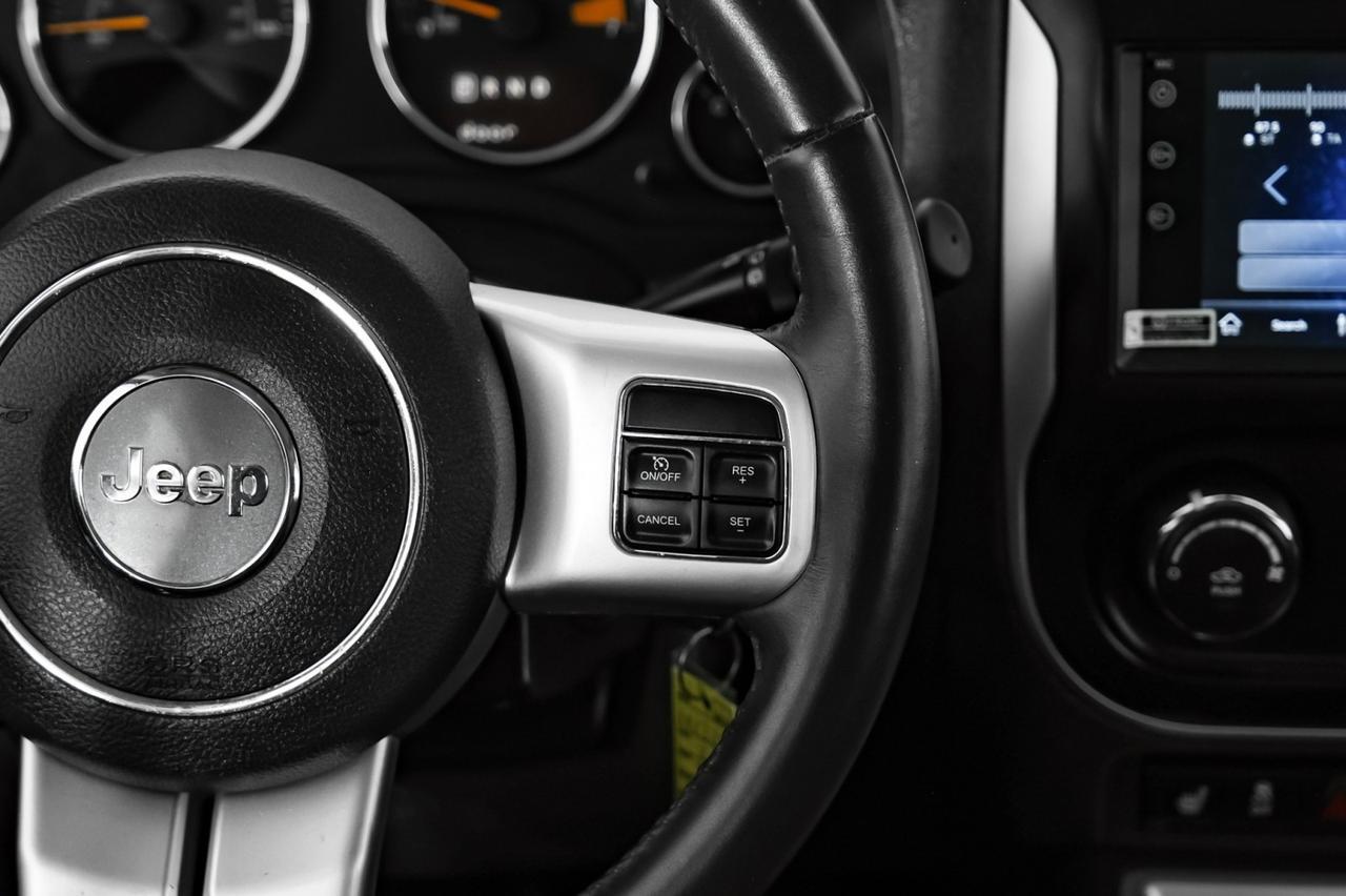 2017 Jeep Compass 4WD HIGH ALTITUDE SUNROOF LEATHER HEATED SEATS BLUETOOTH POWER D Carrollton TX