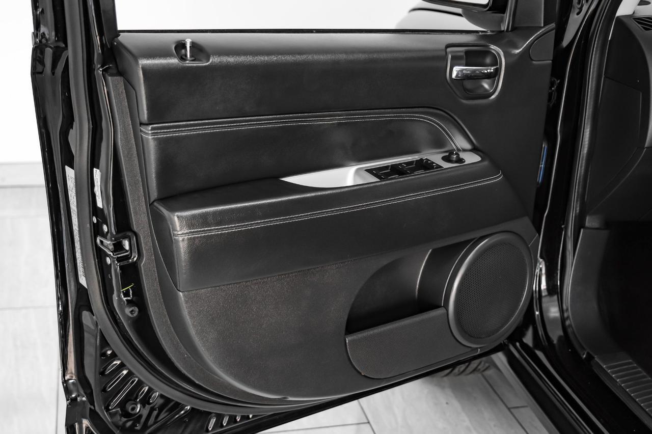 2017 Jeep Compass 4WD HIGH ALTITUDE SUNROOF LEATHER HEATED SEATS BLUETOOTH POWER D Carrollton TX