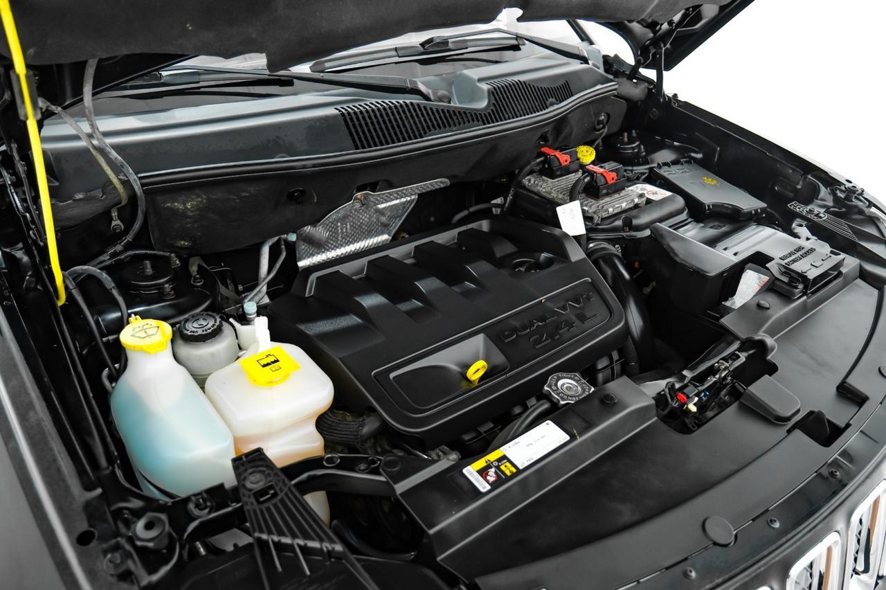 2017 Jeep Compass 4WD HIGH ALTITUDE SUNROOF LEATHER HEATED SEATS BLUETOOTH POWER D Carrollton TX