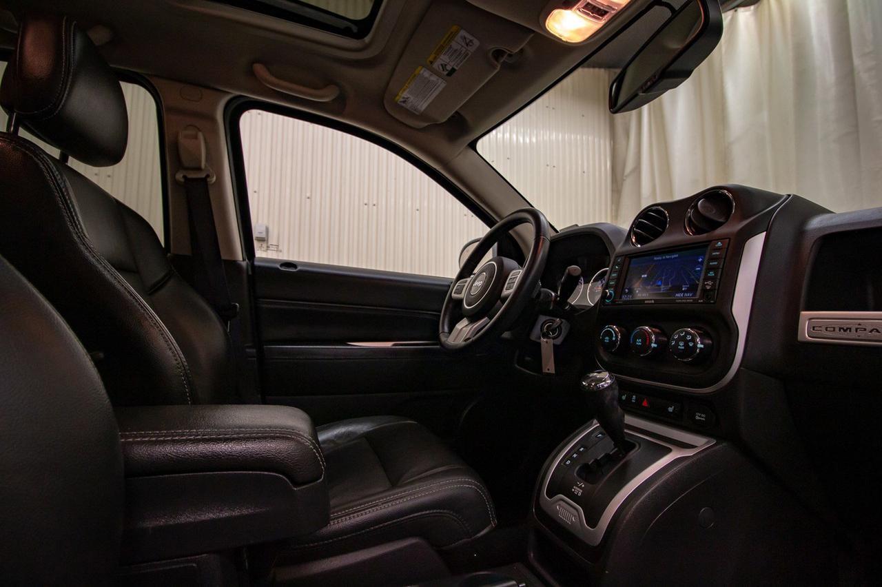 2017 Jeep Compass 4x4 High Altitude Leather Roof Nav Red Deer AB