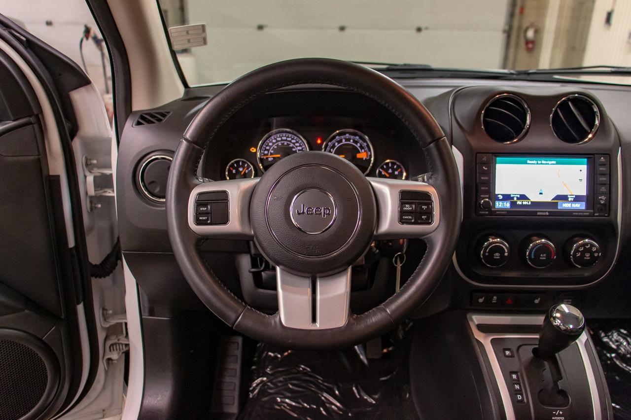 2017 Jeep Compass 4x4 High Altitude Leather Roof Nav Red Deer AB