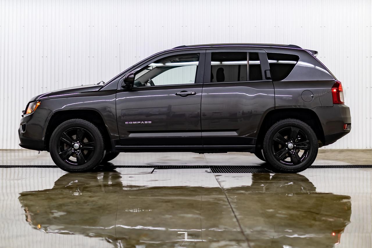 2017 Jeep Compass 4x4 High Altitude Leather Roof Red Deer AB