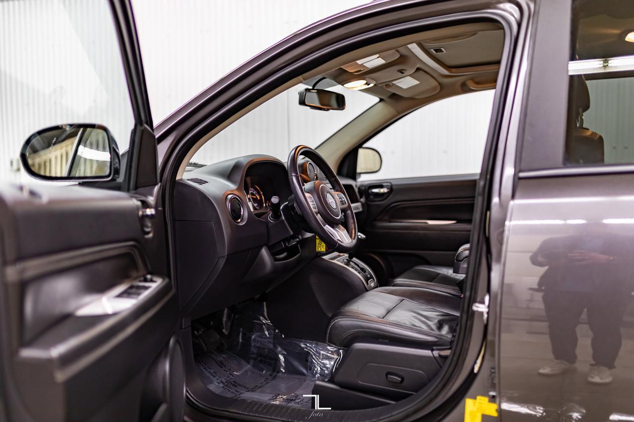 2017 Jeep Compass 4x4 High Altitude Leather Roof Red Deer AB