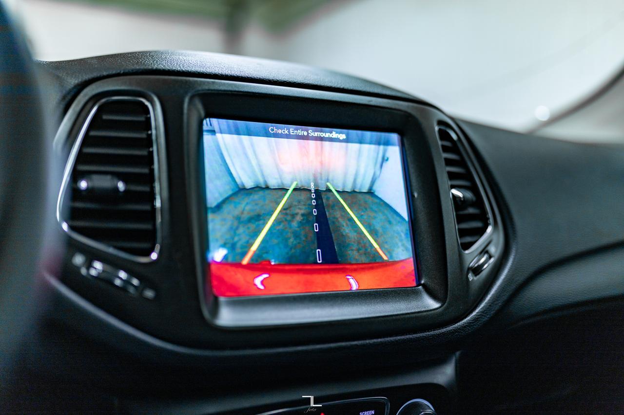 2017 Jeep Compass 4x4 Trailhawk Leather Roof Nav BCam Red Deer AB