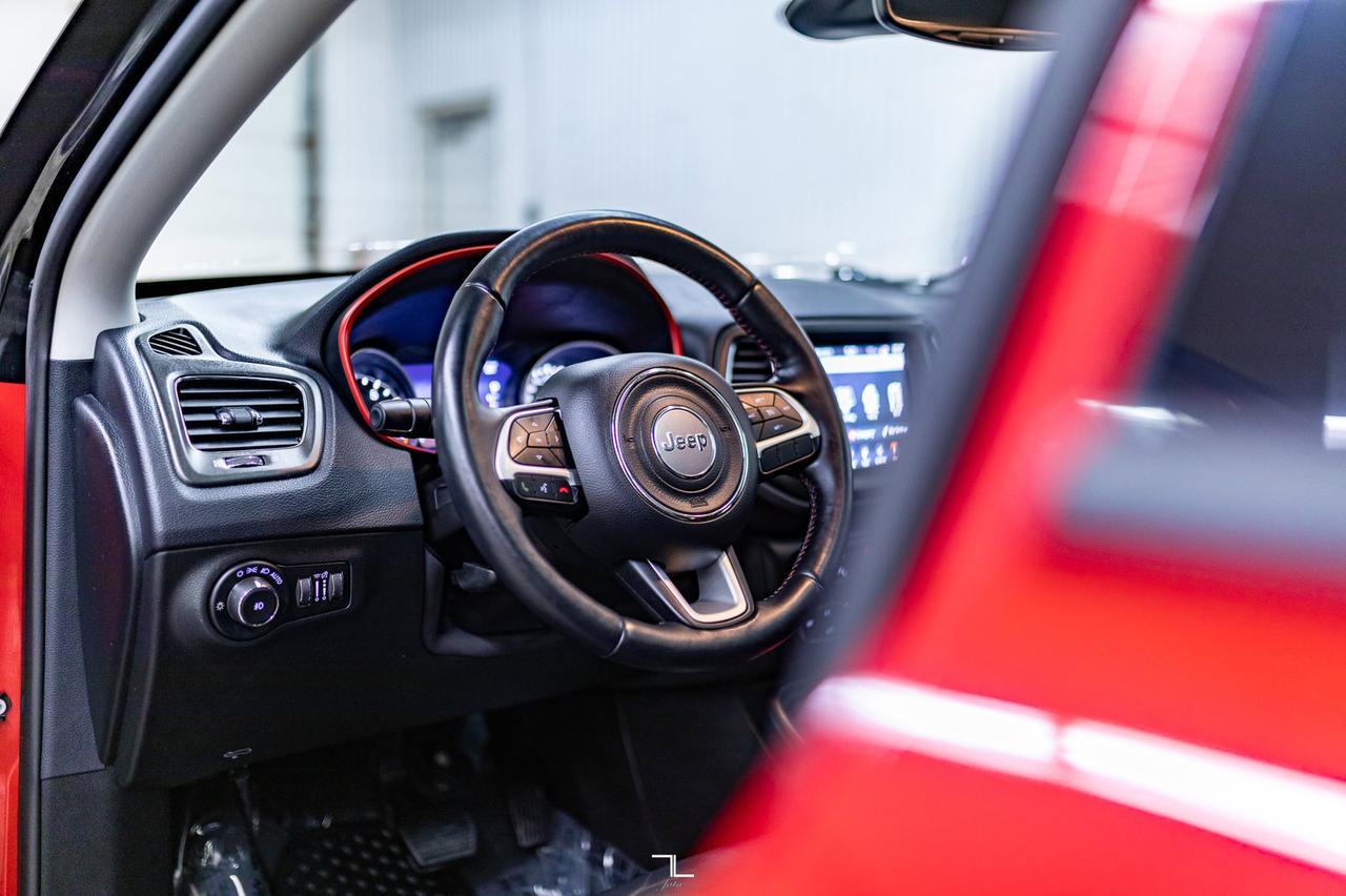 2017 Jeep Compass 4x4 Trailhawk Leather Roof Nav BCam Red Deer AB