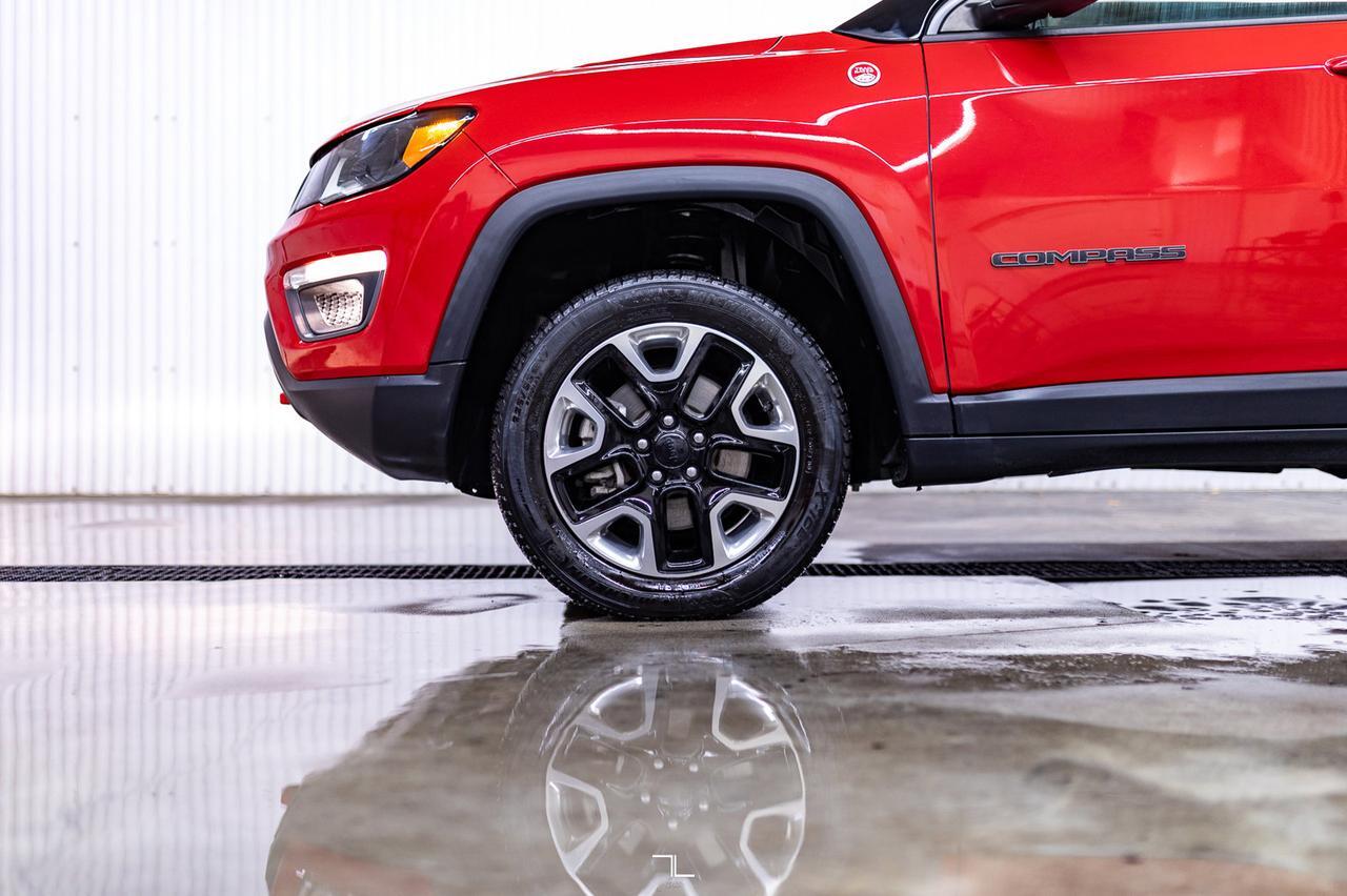 2017 Jeep Compass 4x4 Trailhawk Leather Roof Nav BCam Red Deer AB