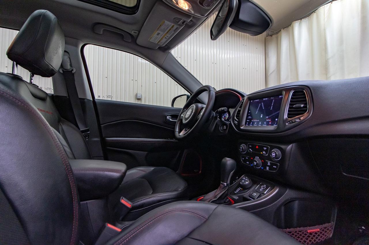 2017 Jeep Compass 4x4 Trailhawk Leather Roof Nav Red Deer AB
