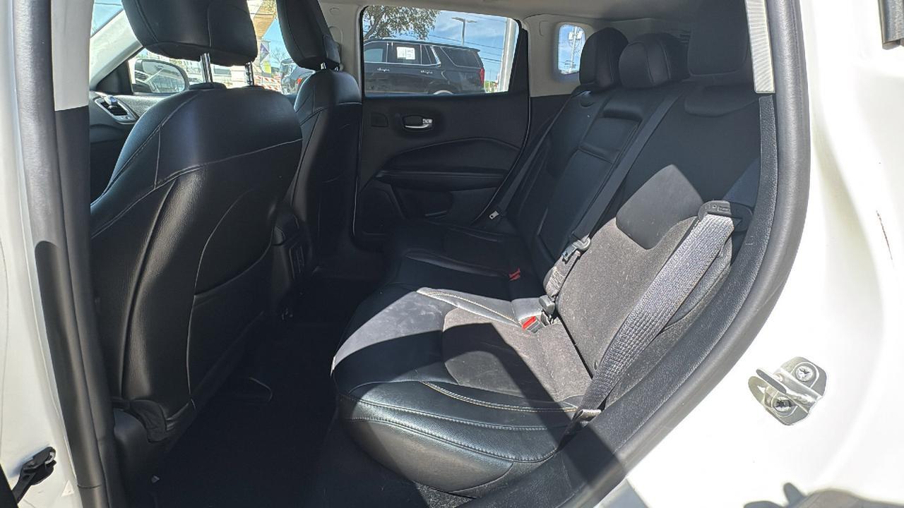 2017 Jeep Compass Latitude  Selma TX