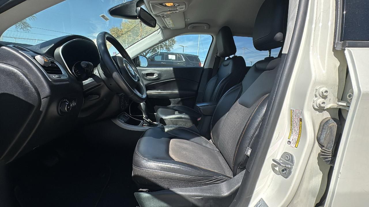 2017 Jeep Compass Latitude  Selma TX