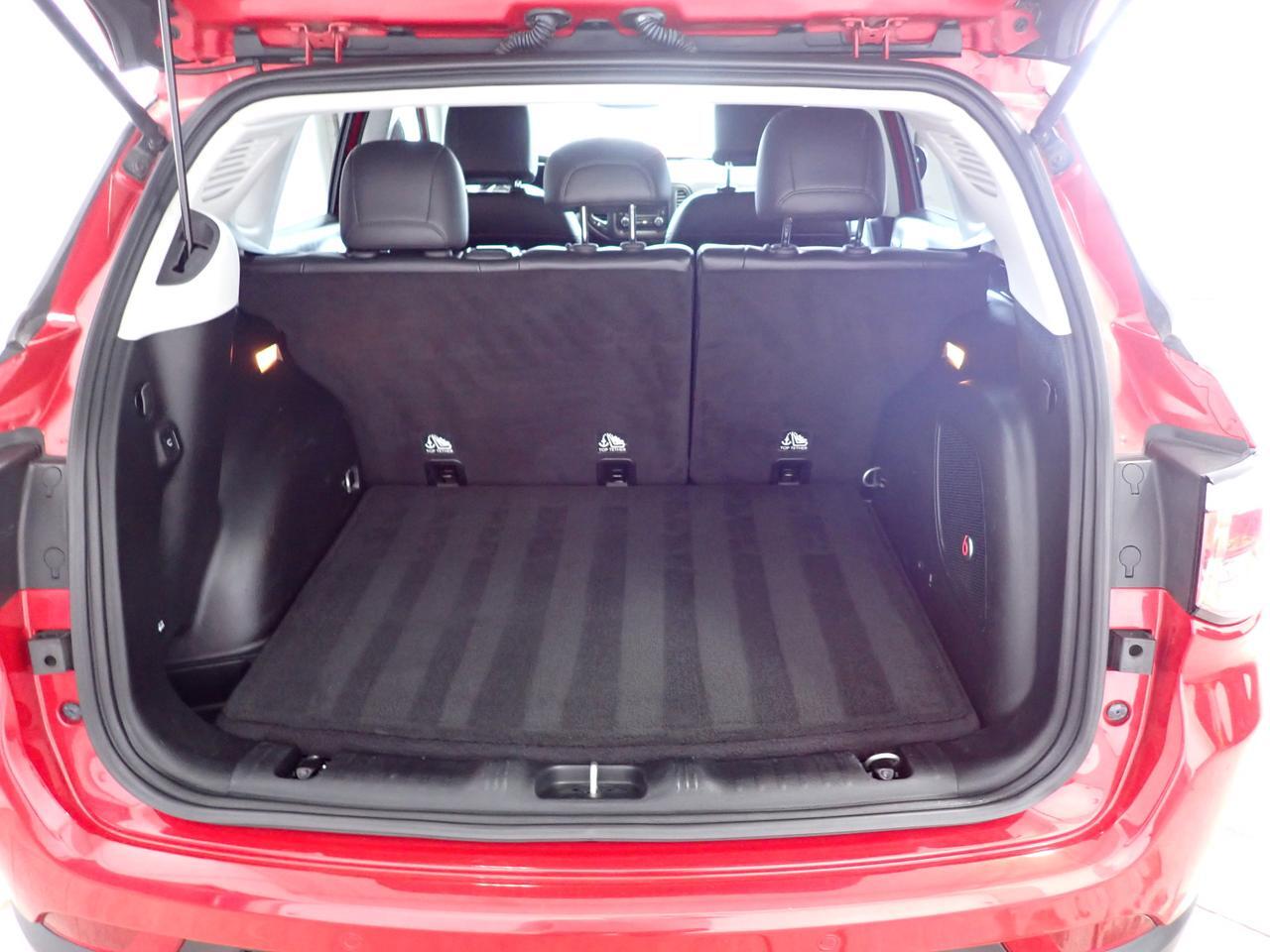 2017 Jeep Compass North 4WD *MANUAL* SUNROOF Listowel ON