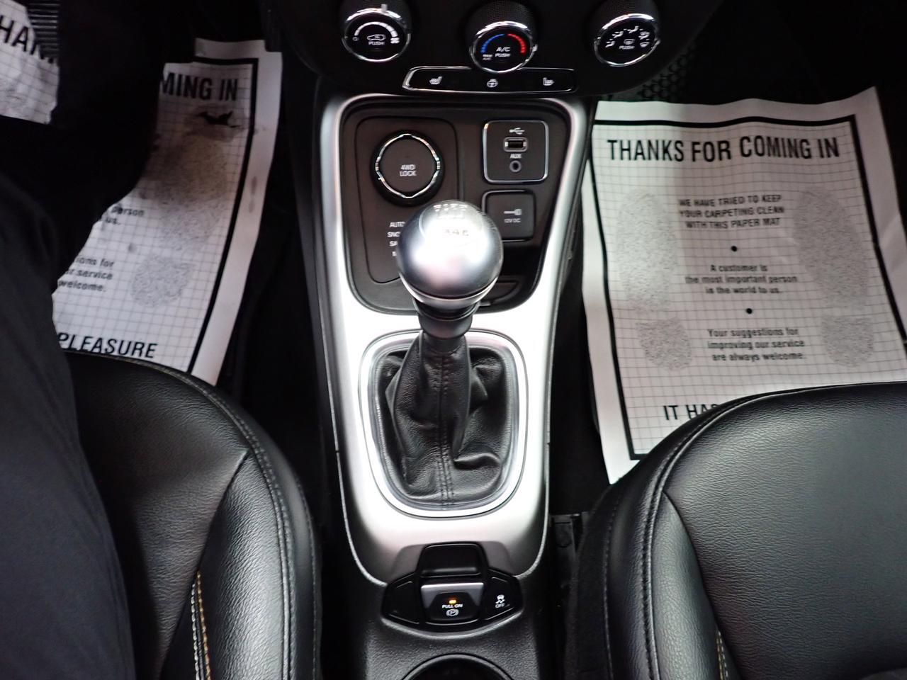 2017 Jeep Compass North 4WD *MANUAL* SUNROOF Listowel ON