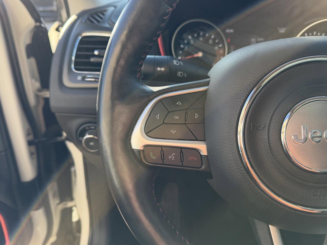 2017 Jeep Compass Trailhawk 4x4 | I4 Tigershark | Leather | Heated Seats | NAV | Remote Start Redwater AB