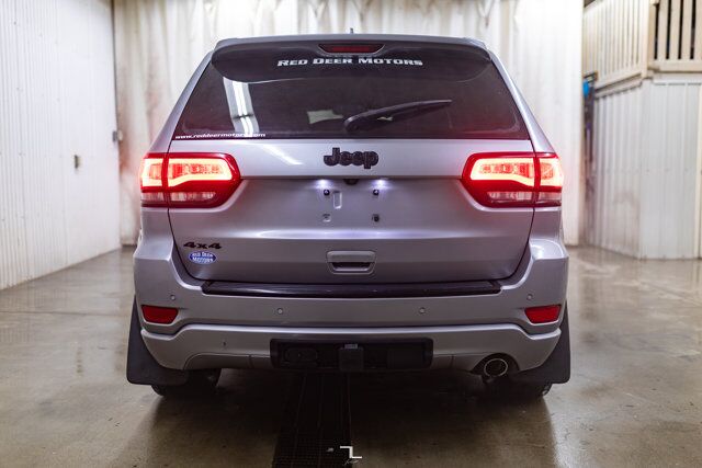 2017 Jeep Grand Cherokee 4x4 Altitude Leather Roof Nav BCam Red Deer AB