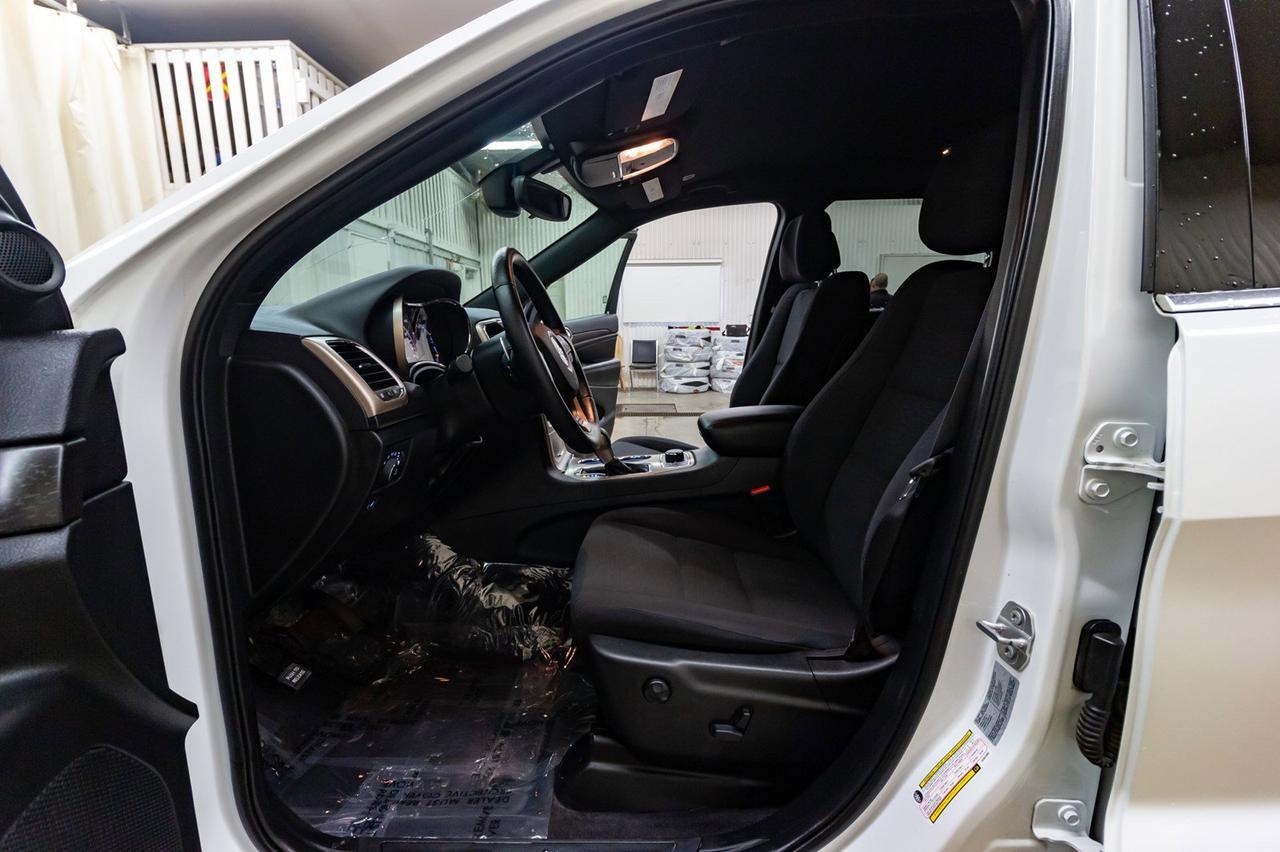 2017 Jeep Grand Cherokee 4x4 Laredo BCam Heated Seats Red Deer AB