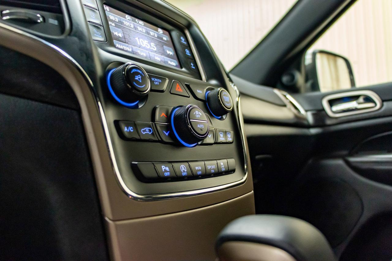 2017 Jeep Grand Cherokee 4x4 Laredo BCam Heated Seats Red Deer AB