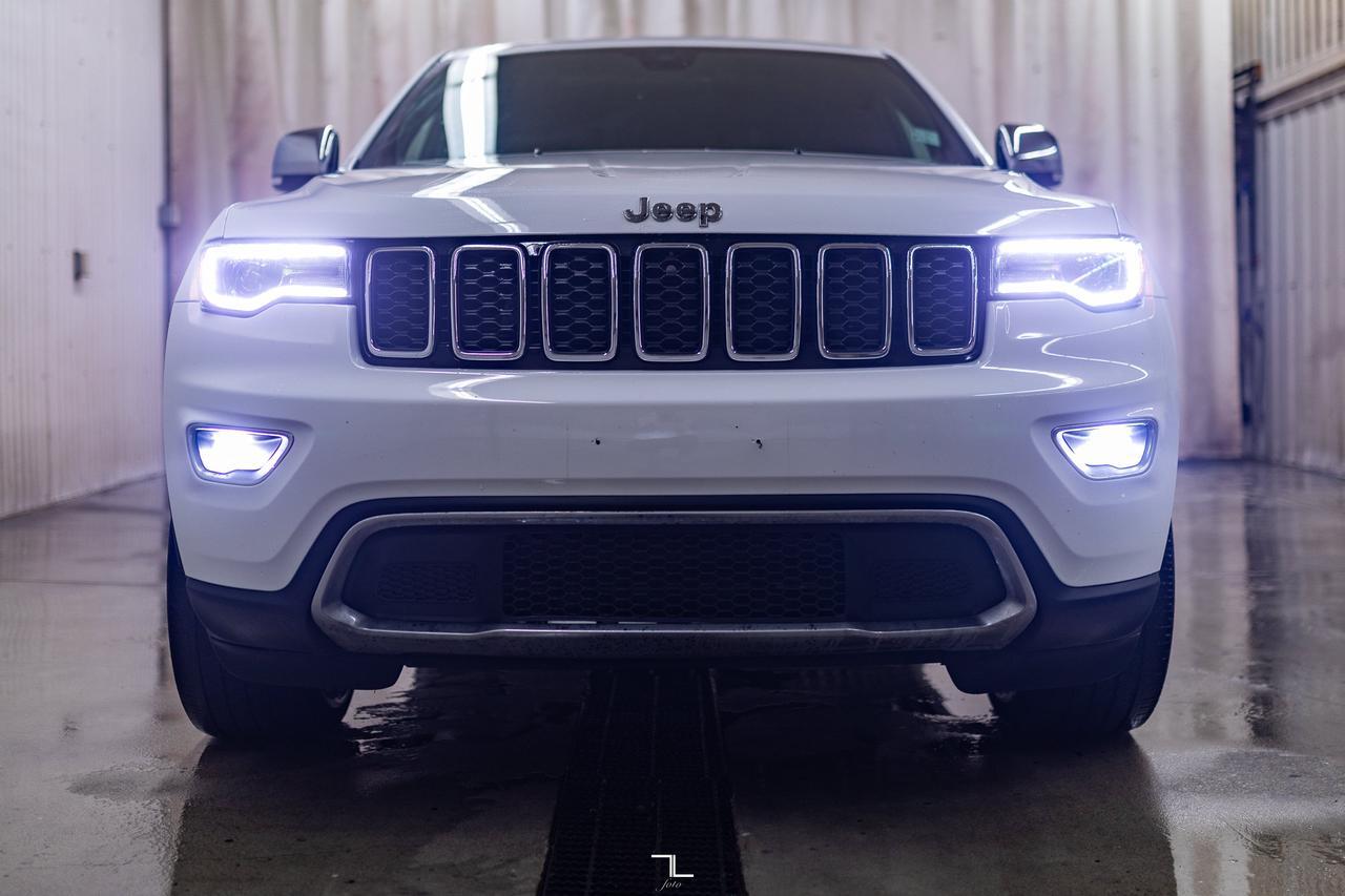 2017 Jeep Grand Cherokee 4x4 Limited Leather Roof BCam Red Deer AB