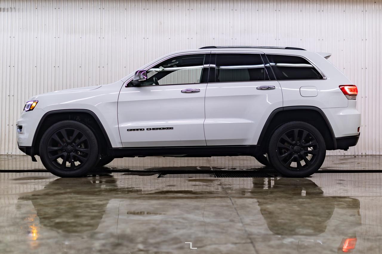 2017 Jeep Grand Cherokee 4x4 Limited Leather Roof BCam Red Deer AB