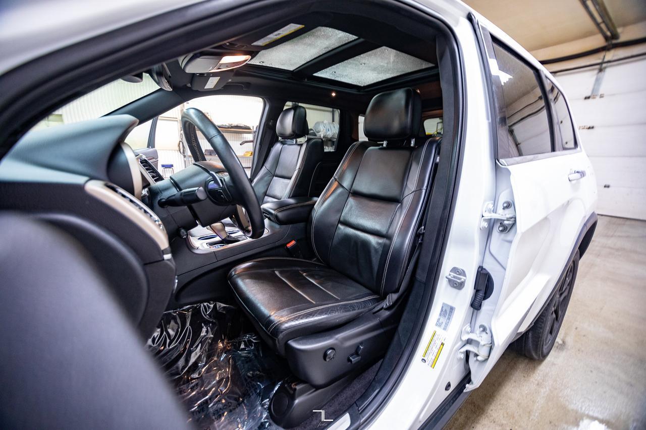 2017 Jeep Grand Cherokee 4x4 Limited Leather Roof BCam Red Deer AB