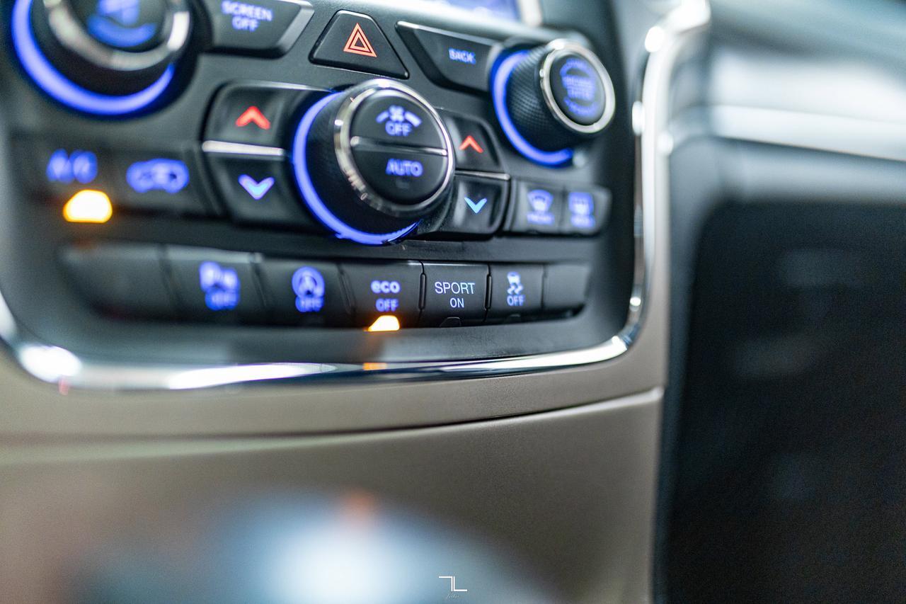 2017 Jeep Grand Cherokee 4x4 Limited Leather Roof BCam Red Deer AB