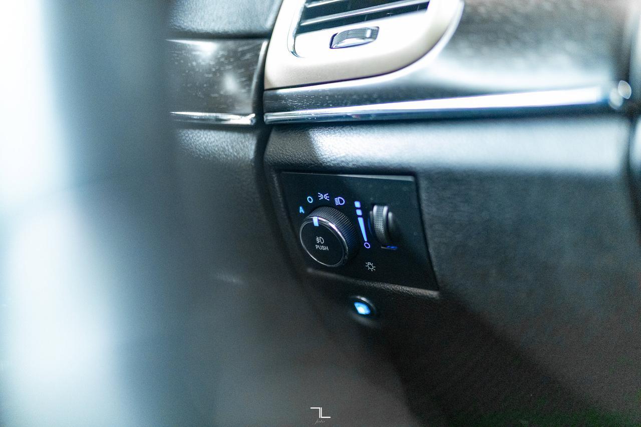 2017 Jeep Grand Cherokee 4x4 Limited Leather Roof BCam Red Deer AB