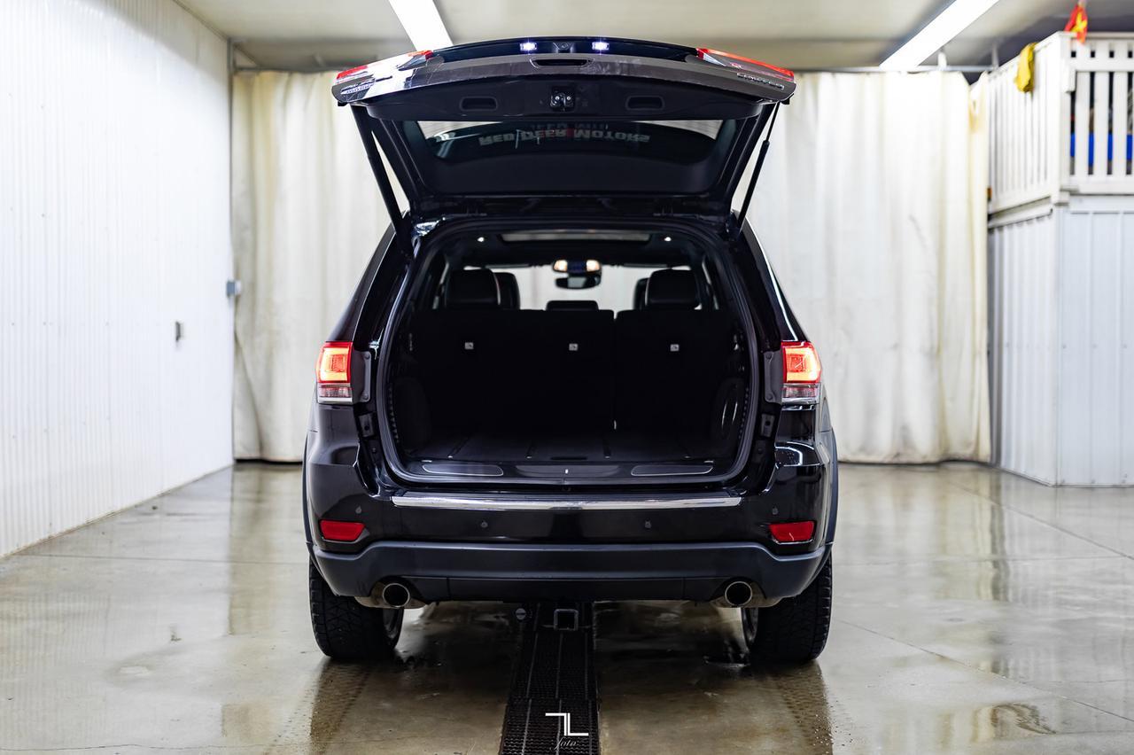 2017 Jeep Grand Cherokee 4x4 Limited Leather Roof BCam Red Deer AB