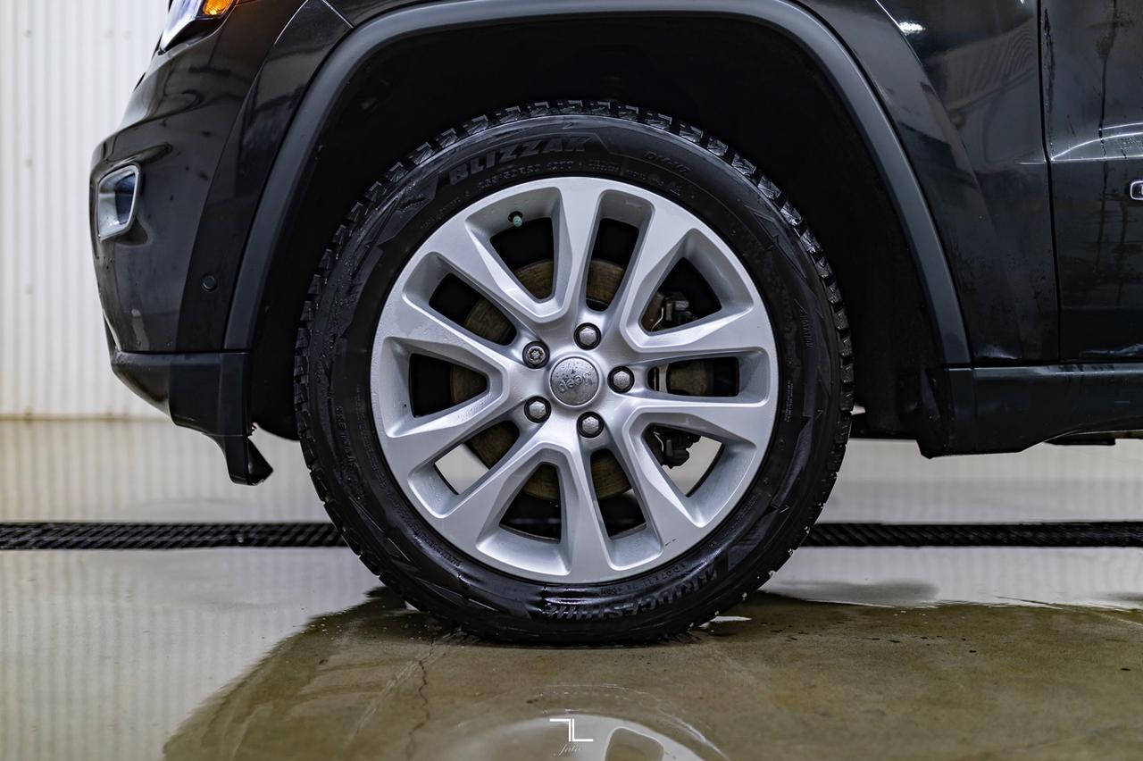 2017 Jeep Grand Cherokee 4x4 Limited Leather Roof BCam Red Deer AB