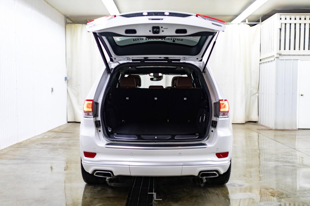 2017 Jeep Grand Cherokee 4x4 Summit HEMI Leather Roof Nav Red Deer AB